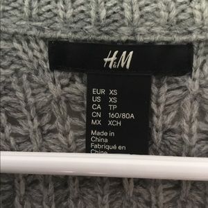 H&M sweater